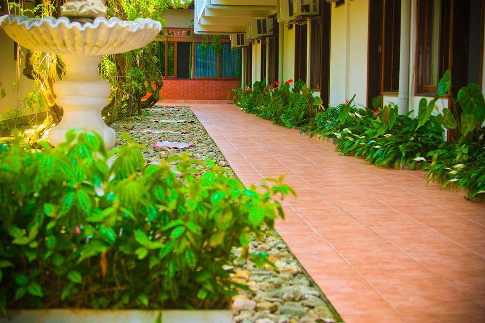 Hotel Picarras Penha  Esterno foto