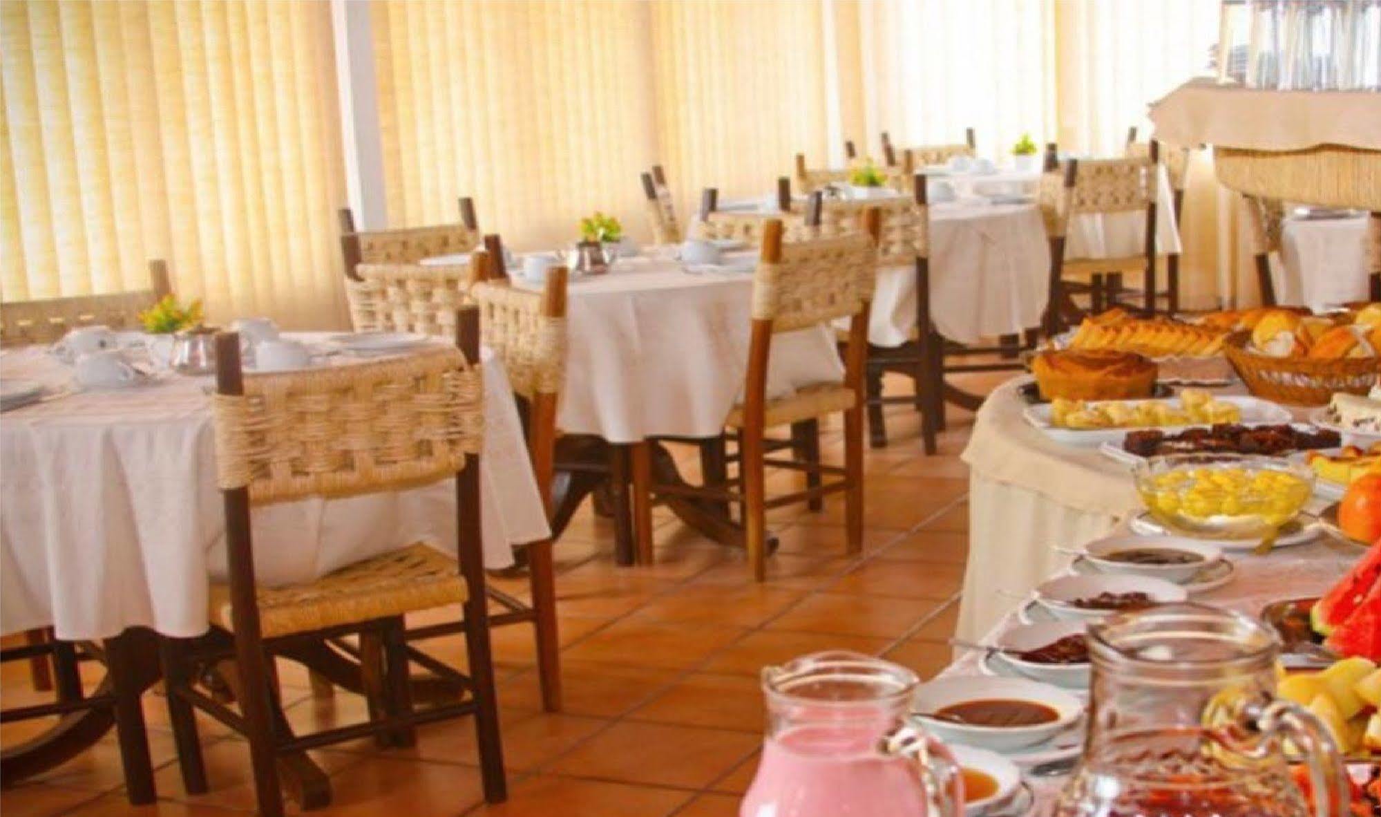 Hotel Picarras Penha  Esterno foto