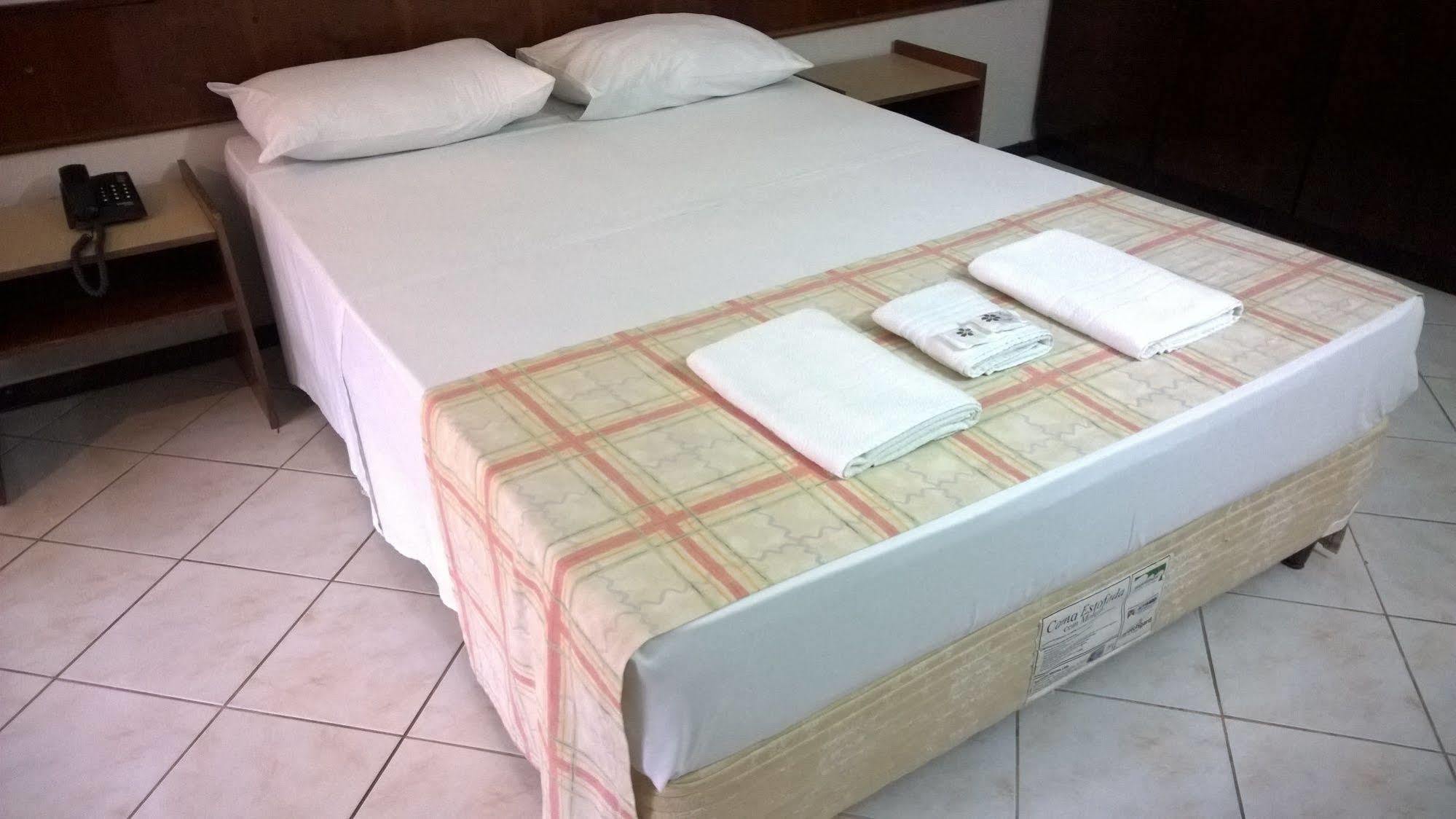 Hotel Picarras Penha  Esterno foto