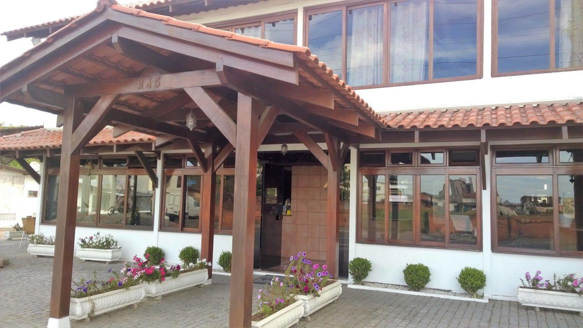 Hotel Picarras Penha  Esterno foto